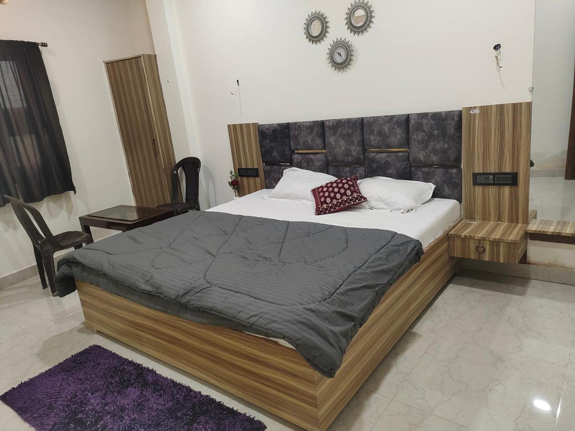 Banarasiya Stay Walking Distance To Banaras Railway Station バラナシ エクステリア 写真